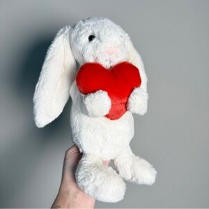 AUTHENTIC Jellycat Bashful Red Love Heart Bunny - NWT - medium FAST SHIPPING!